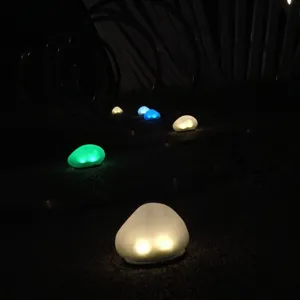 Zonne-energie LED steenlamp voor tuin gazon landschap buiten waterdichte nachtdecoratie.
