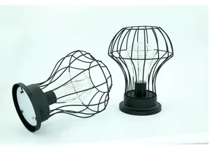 Zwarte smeedijzeren LED retro tafellamp met draadkooi design voor kamerdecoratie