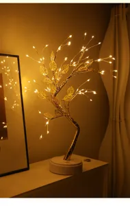 Decoratieve LED lichtboom met warm licht, romantische sfeerlamp voor de slaapkamer.