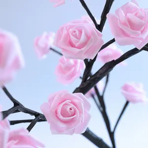 LED Rozenboom Lamp Roze Kunstbloem Nachtlampje voor Huisdecoratie en Feestelijk Kerstcadeau