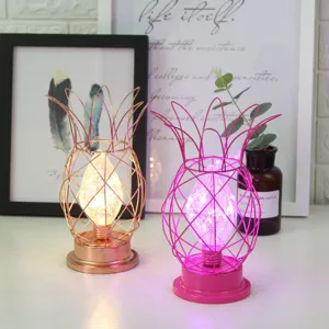 LED ananas nachtlamp metalen draad tafellamp voor binnenshuis decoratie en etalage.