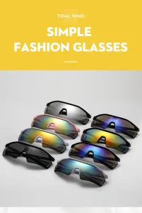 Occhiali da sole sportivi grandi e integrati alla moda con lenti riflettenti colorate all'aperto.