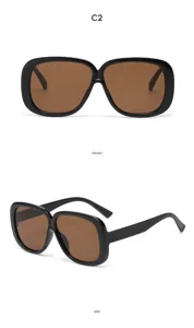 Occhiali da sole quadrati con montatura grande stile europeo e americano per moda all'aperto.