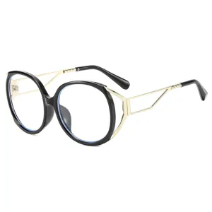 Stijlvolle dames cat-eye blauwlichtfilter bril met zwart met gouden metalen monturen.
