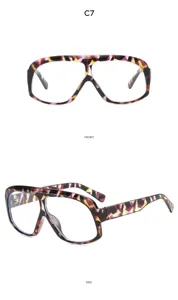 Large frame optical glasses with stylish tortoiseshell pattern for daily commuting.