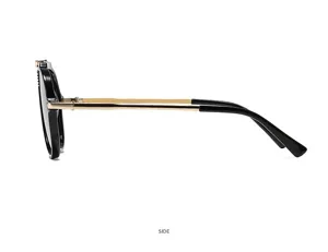 Seitenansicht der modischen Oversize Sonnenbrille mit schwarzem Rahmen und goldenen Metallbügeln.