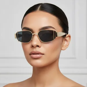 Gafas de sol elegantes con montura cuadrada de metal para mujer, estilo retro chic protección UV.