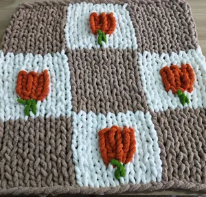 Couverture tricotee epaisse et artisanale a motif damier et fleurs 3D, chenille douce.