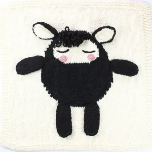 Handgemachte Strick Babydecke mit süßem Cartoon schwarzes Schaf Design, Kuscheldecke Baby.