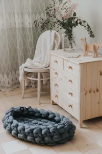 Handgefertigter klobig gestrickter Neugeborenen Baby Nest Fotografie Requisite Korb.