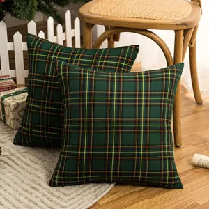 Grüner Schottenkaro Kissenbezug 2er-Set, dekoratives quadratisches Zierkissen fürs Sofa.