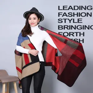 Damen Winter Kaschmir Gefühl Farbblock Poncho Schal mit Ärmeln gemütlicher warmer Mantel