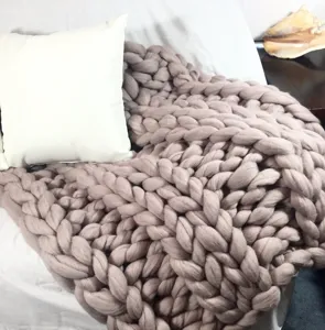 Chunky knit blanket handmade bulky yarn throw soft cozy wool blanket for bed sofa home decor