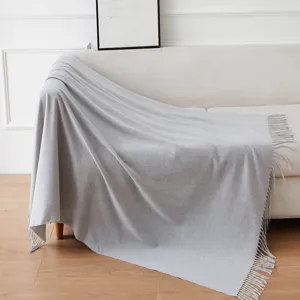 Coperta con frange tinta unita morbida coperta da divano letto tutte le stagioni grigio
