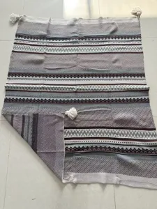 Bohemian knitted throw blanket with tassels, geometric pattern soft sofa blanket.