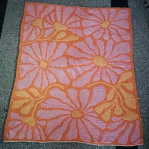 Retro floral microfiber plush blanket detail view, soft cozy home decor throw rug pattern.