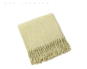 Chenille knit sofa blanket with delicate fringe, soft texture for summer air conditioning room.