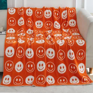 Oranger Kuscheldecke Strick Decke mit Smiley Gesicht Muster, weiche Flauschige Sofadecke