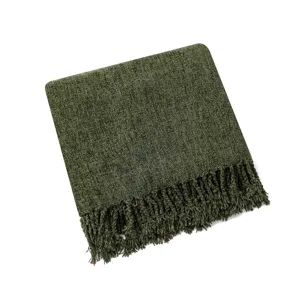 Dark green chenille throw blanket with fringe, soft sofa blanket for living room or camping.