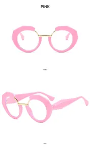 Gafas de moda con montura geométrica rosa y detalles metálicos dorados muy elegantes.