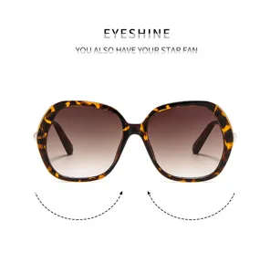 Stylish oversized tortoise shell sunglasses for women with gradient lenses and elegant pearls.
