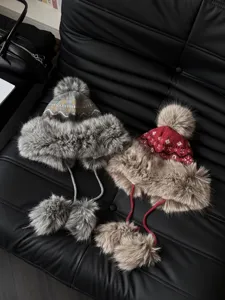 Winter thermal ushanka hat with vintage knit jacquard and plush earflaps for cold weather