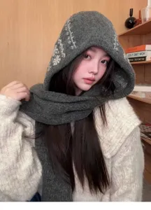 Cagoule tricotée écharpe bonnet d'hiver chaud epais pull capuche pour femmes vetement cosy