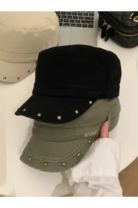 Gorra plana con remaches de estilo americano para mujer, diseño retro de nicho, sombrero.