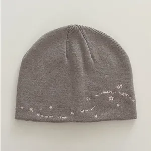 Grey knit beanie with pink star embroidery, sweet cool style versatile minimalist winter cap.