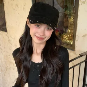 Boina plana negra para mujer, sombrero de cadet con remaches vintage, gorra casual.