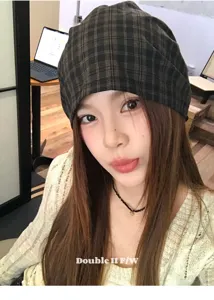Retro plaid beanie hat for women, stylish early autumn turban stacking cold hat headwear.