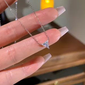 S925 sterling silver triangular moissanite pendant necklace elegant jewelry for women