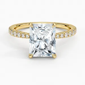 Strahlender Moissanit Ring Sterlingsilber vergoldet elegantes Schmuckstück Detailansicht