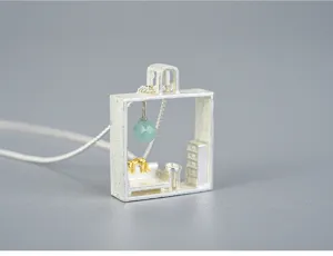 Vista dettagliata ciondolo stanza creativa argento S925 gatto pigro e pietra amazonite.