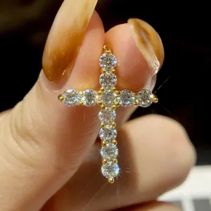 Moissanite cross pendant necklace luxury sparkly diamond style jewelry detailed close up view