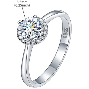 Klassischer 1 Karat runder Moissanit Ring mit Halo für Damen aus 925er Silber, Detailansicht.