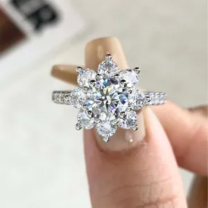 Moissanite Sonnenblumen Ring aus 925er Silber, wunderschoenes Blumen Design fuer Damen.