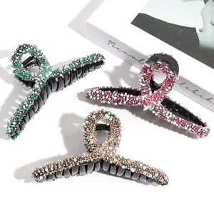 Fashion rhinestone pearl hair claw clip set, elegant shiny shark clips for women styling daily.
