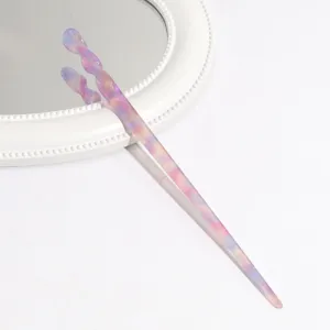 Elegant acetate hair stick with gorgeous gradient pattern, perfect for minimalist antique styling.