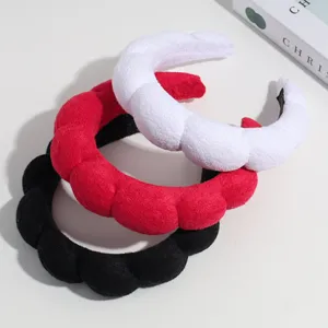 Wolk spons haarband set in wit, rood en zwart. Trendy gepolsterde haaraccessoire.