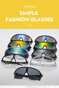 Vue de détail de lunettes de soleil de cyclisme, grand cadre protection UV pour sport.