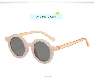 Gafas de sol redondas para niños bonitas bebé montura rosa lentes grises vista detallada