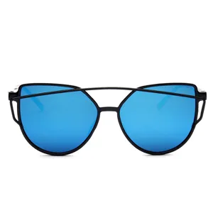 Gafas de sol ligeras y modernas con lentes de espejo azules y montura negra única