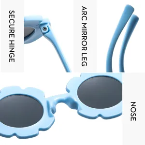 Nahaufnahmen von blauen Kinder Blumen Sonnenbrillen mit Scharnier und Nasenstütze Details.