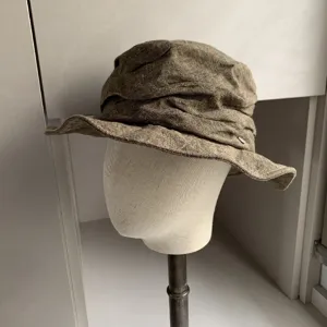 Linen crinkled bucket hat for women, Japanese style breathable sun protection basin cap.