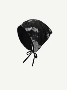 Y2K gothic black silver tie-dye bandana headscarf edgy retro cool street fashion