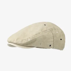Vintage paint splatter flat cap for men and women, stylish retro ivy hat for spring and summer.