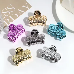 Bunte metallische Wolke Haarklammern Set, stilvolle Mini Haarklammern für Damen Alltag.