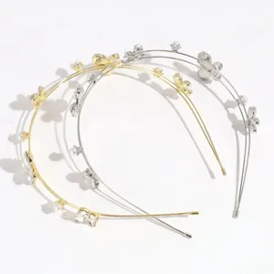 Diadema metal diamantes mariposa perla estilo coreano moda accesorio cabello detalle