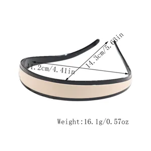 Minimalist two-tone hair hoop with precise dimensions, stylish lightweight anti-slip design.